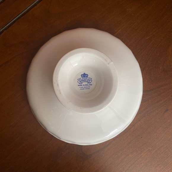 Aynsley 1981 Royal Wedding Commemorative dish&mug - Picture 4 of 6